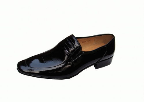 德r特鞋業(yè)加盟條件 德r特鞋業(yè)加盟優(yōu)勢